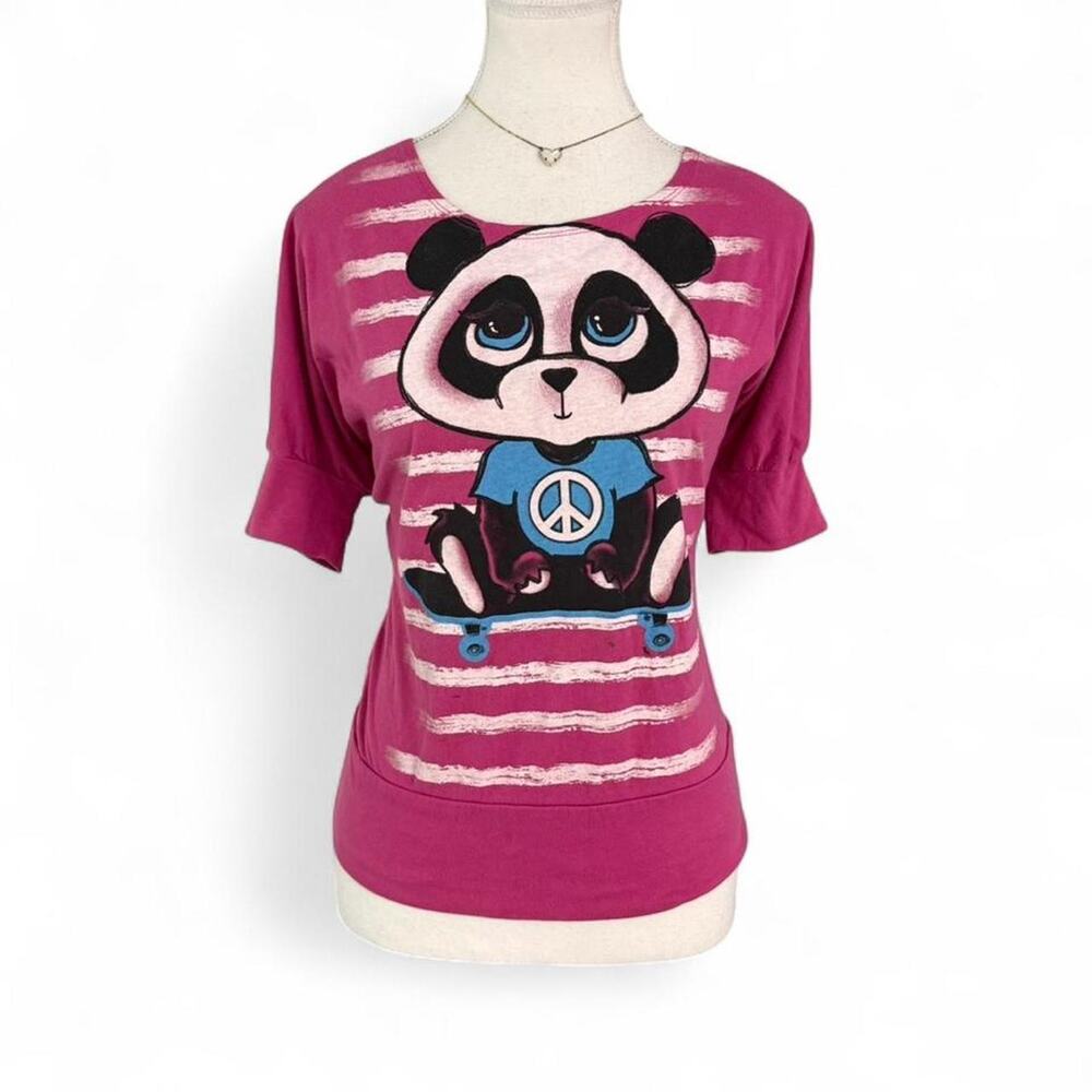 RockerGirl Y2K Twee Early 2000s Panda peace sign graphic Top perfe size small